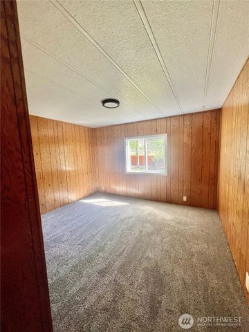 271 A Highway 20, Tonasket, WA 98855