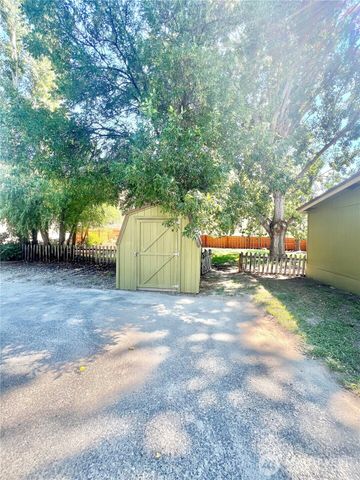 271 A Highway 20, Tonasket, WA 98855