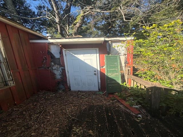 1806 New Hamilton Street, Mobile, AL 36604