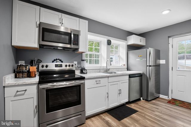 24665 E MONTIEGO RD, Hollywood, MD 20636