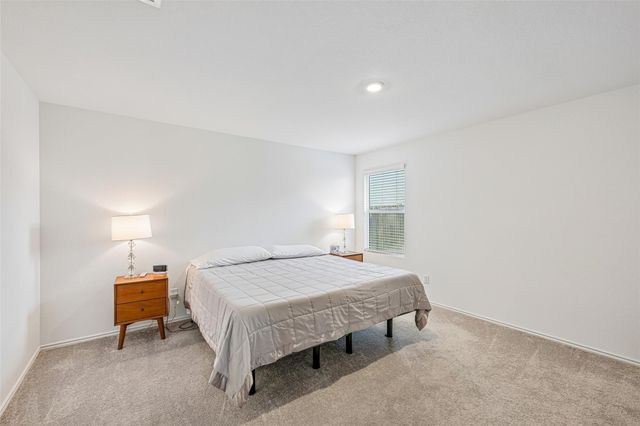 243 Basalt DR, Maxwell, TX 78656