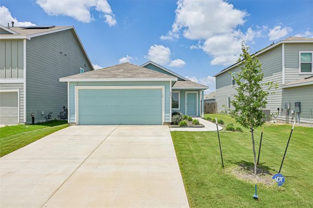 243 Basalt DR, Maxwell, TX 78656