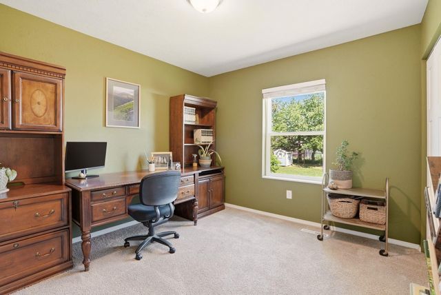 3016 N Park Rd, Spokane Valley, WA 99212