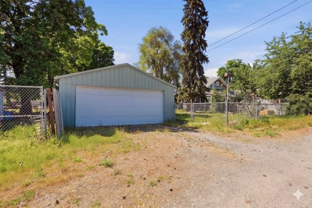 3016 N Park Rd, Spokane Valley, WA 99212