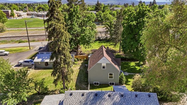 3016 N Park Rd, Spokane Valley, WA 99212