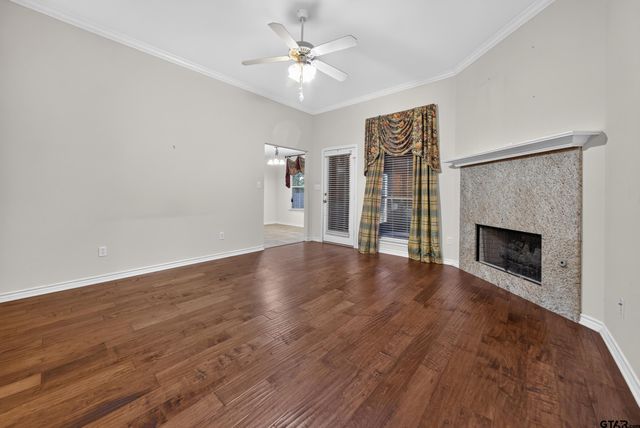 11185 Meadows Drive, Flint, TX 75762