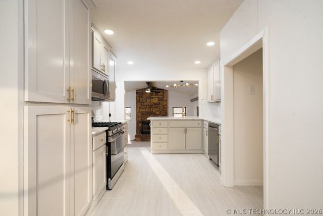 857 N Darlington Avenue, Tulsa, OK 74115