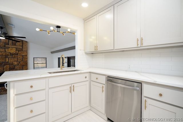 857 N Darlington Avenue, Tulsa, OK 74115