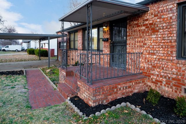 857 N Darlington Avenue, Tulsa, OK 74115