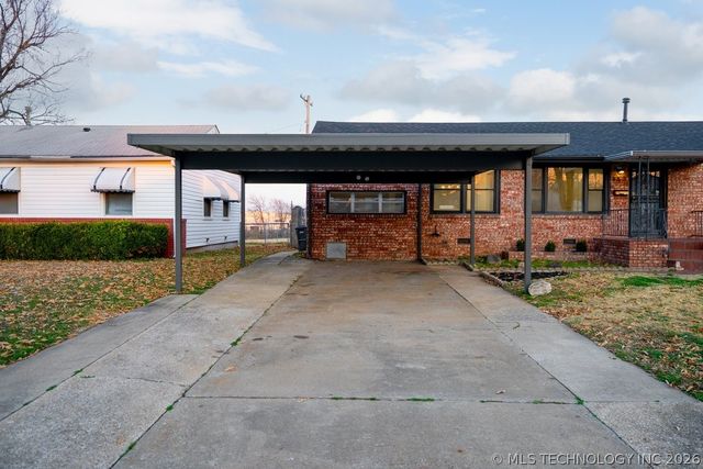 857 N Darlington Avenue, Tulsa, OK 74115