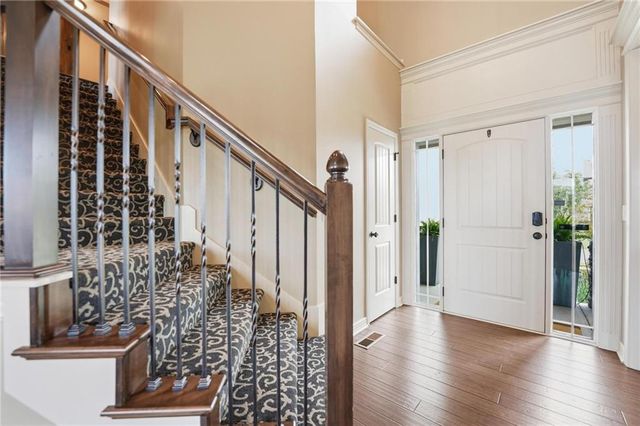 1513 SW Whistle Drive, Lee's Summit, MO 64082