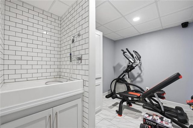 1513 SW Whistle Drive, Lee's Summit, MO 64082