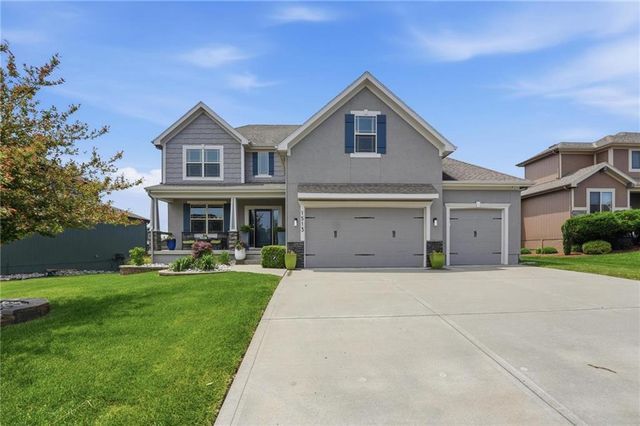 1513 SW Whistle Drive, Lee's Summit, MO 64082