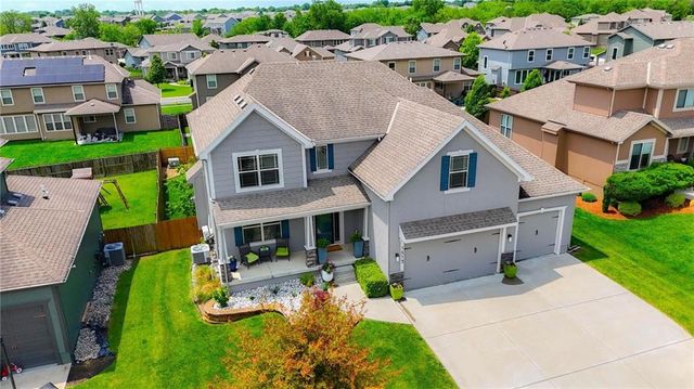 1513 SW Whistle Drive, Lee's Summit, MO 64082