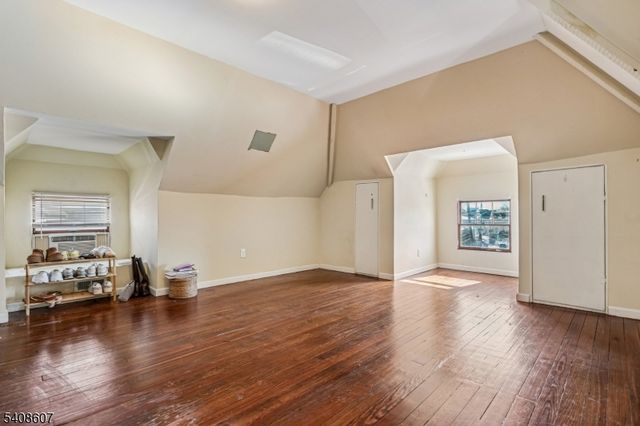 201 Murray St, Elizabeth City, NJ 07202