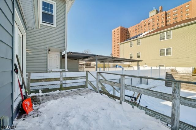 201 Murray St, Elizabeth City, NJ 07202