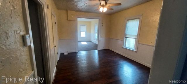 1708 8th Street, Port Huron, MI 48060