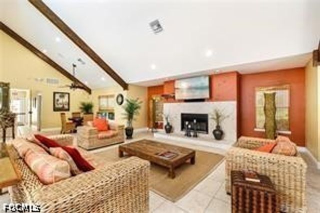 12520 Equestrian CIR 306, Fort Myers, FL 33907