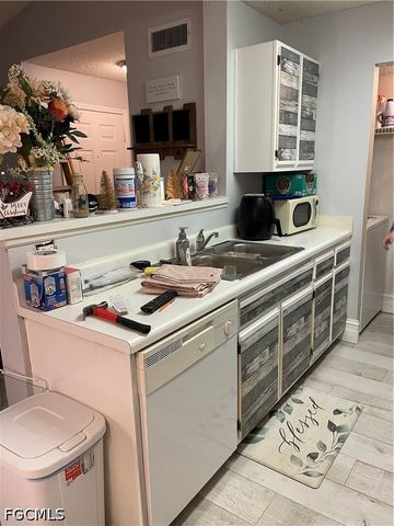 12520 Equestrian CIR 306, Fort Myers, FL 33907