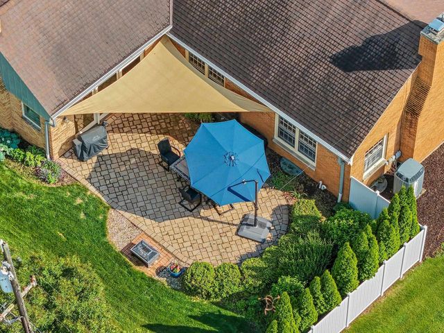 356 WARREN COURT, Green Bay, WI 54301