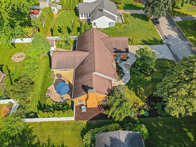 356 WARREN COURT, Green Bay, WI 54301