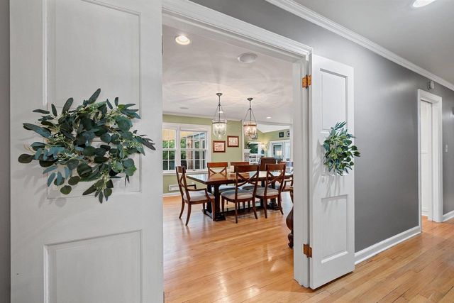 356 WARREN COURT, Green Bay, WI 54301