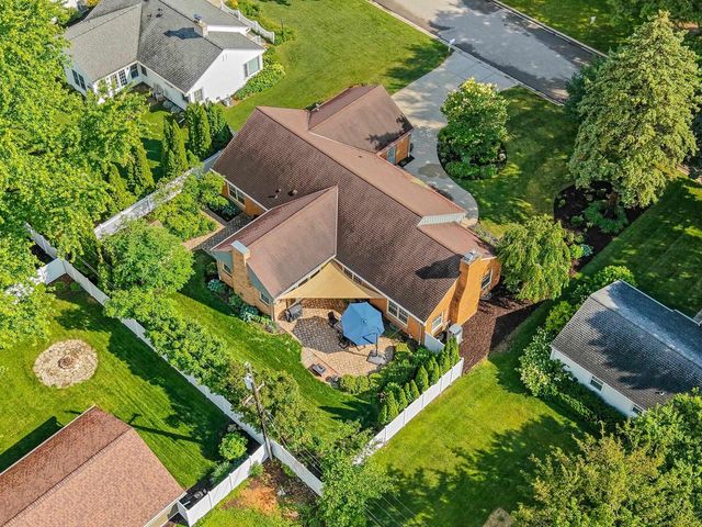 356 WARREN COURT, Green Bay, WI 54301