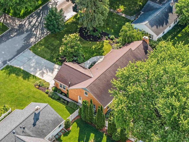 356 WARREN COURT, Green Bay, WI 54301