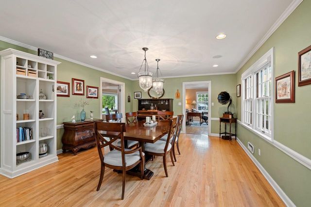 356 WARREN COURT, Green Bay, WI 54301