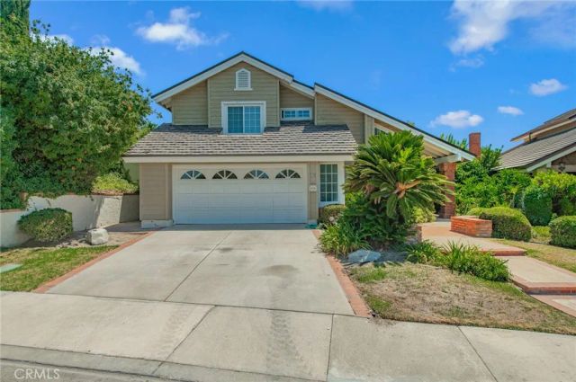20 Redonda, Irvine, CA 92620