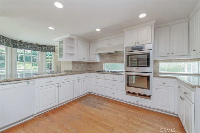 20 Redonda, Irvine, CA 92620