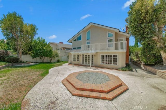 20 Redonda, Irvine, CA 92620