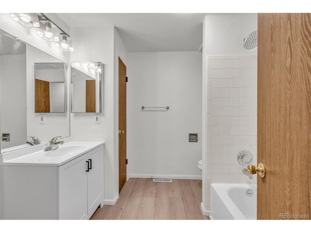 5565 W 76th Ave 1214, Arvada, CO 80003