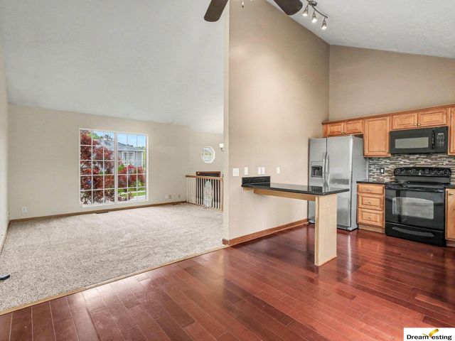 11003 S 17th Street, Bellevue, NE 68123