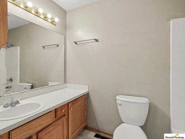 11003 S 17th Street, Bellevue, NE 68123