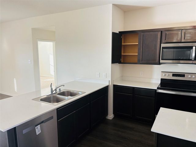 505 Banner Avenue, Royse City, TX 75189