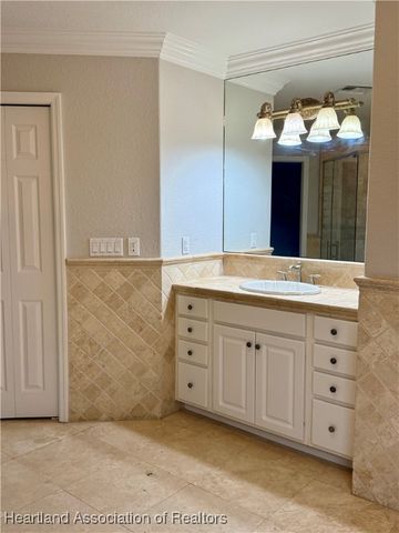 1022 Lake June Road, Lake Placid, FL 33852