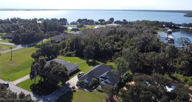 1022 Lake June Road, Lake Placid, FL 33852