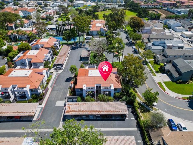 215 Wichita Ave. 306, Huntington Beach, CA 92648
