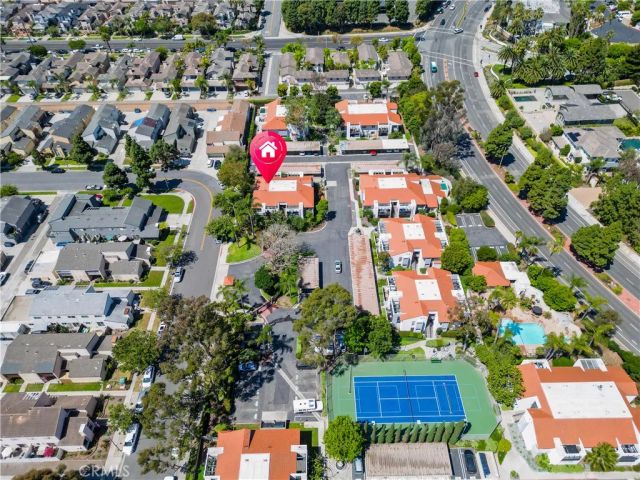 215 Wichita Ave. 306, Huntington Beach, CA 92648