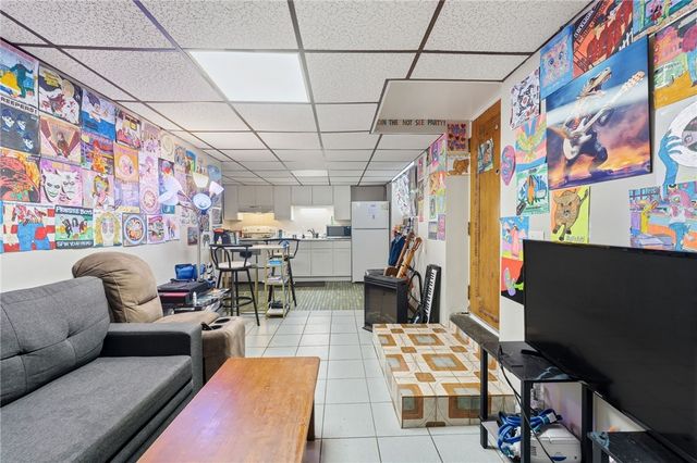 1728 Main Street, West Warwick, RI 02893