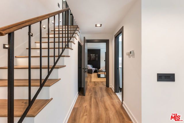 6427 Tahoe Drive, Los Angeles, CA 90068