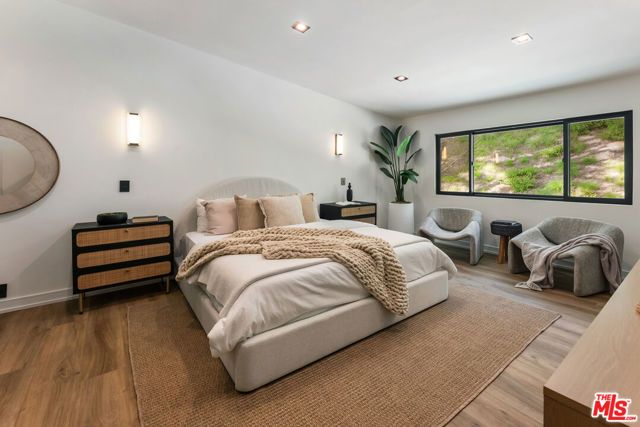 6427 Tahoe Drive, Los Angeles, CA 90068