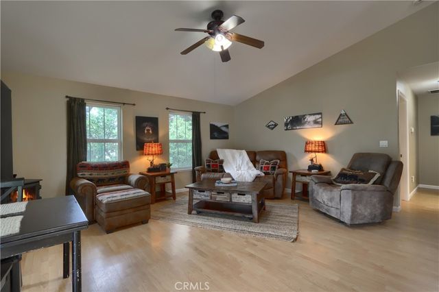 4986 7th Street, Mariposa, CA 95338