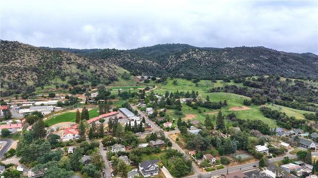 4986 7th Street, Mariposa, CA 95338