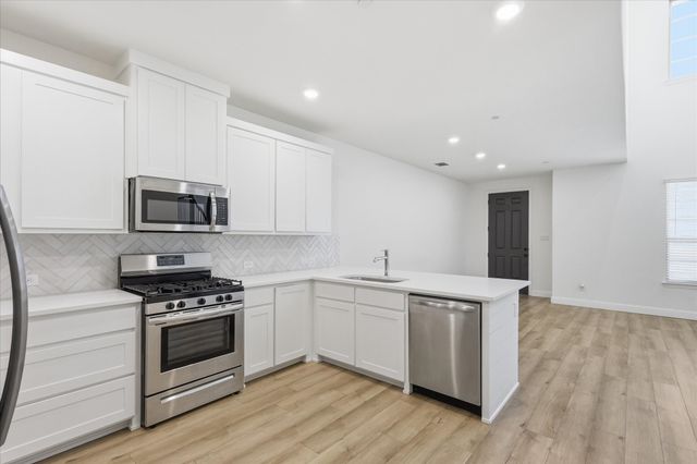 2537 Buttonbush Lane, Garland, TX 75042