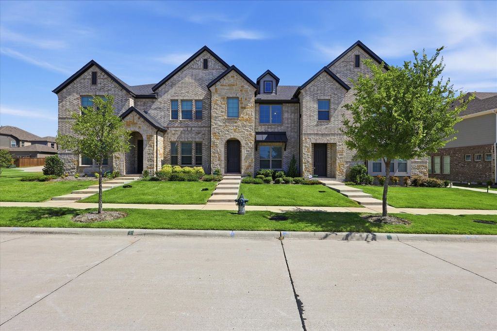2537 Buttonbush Lane, Garland, TX 75042