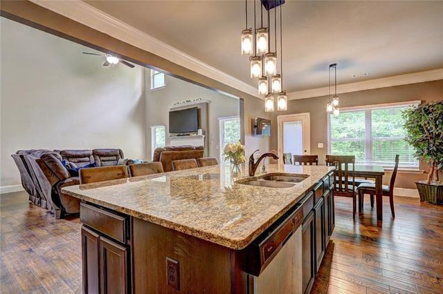 5280 Clingman Court, Douglasville, GA 30135