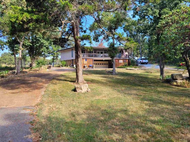 310 W Green Valley Drive, Horseshoe Bend, AR 72512