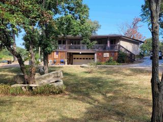 310 W Green Valley Drive, Horseshoe Bend, AR 72512
